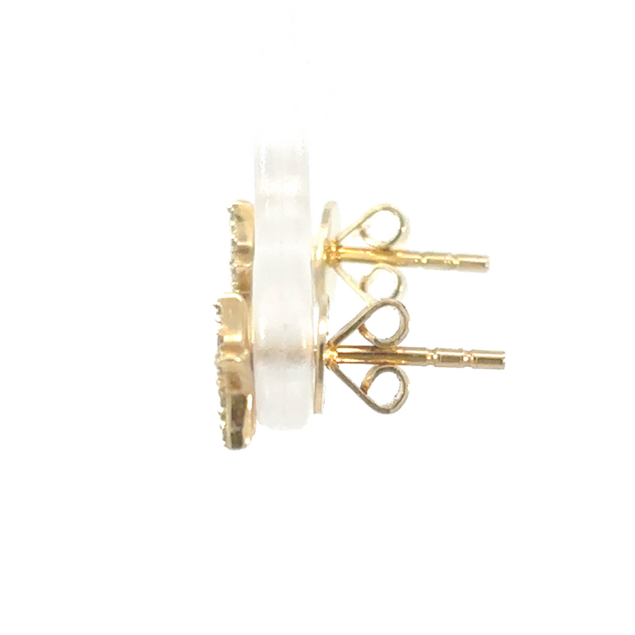 Elegant 14K gold star diamond stud earrings with radiant sparkle