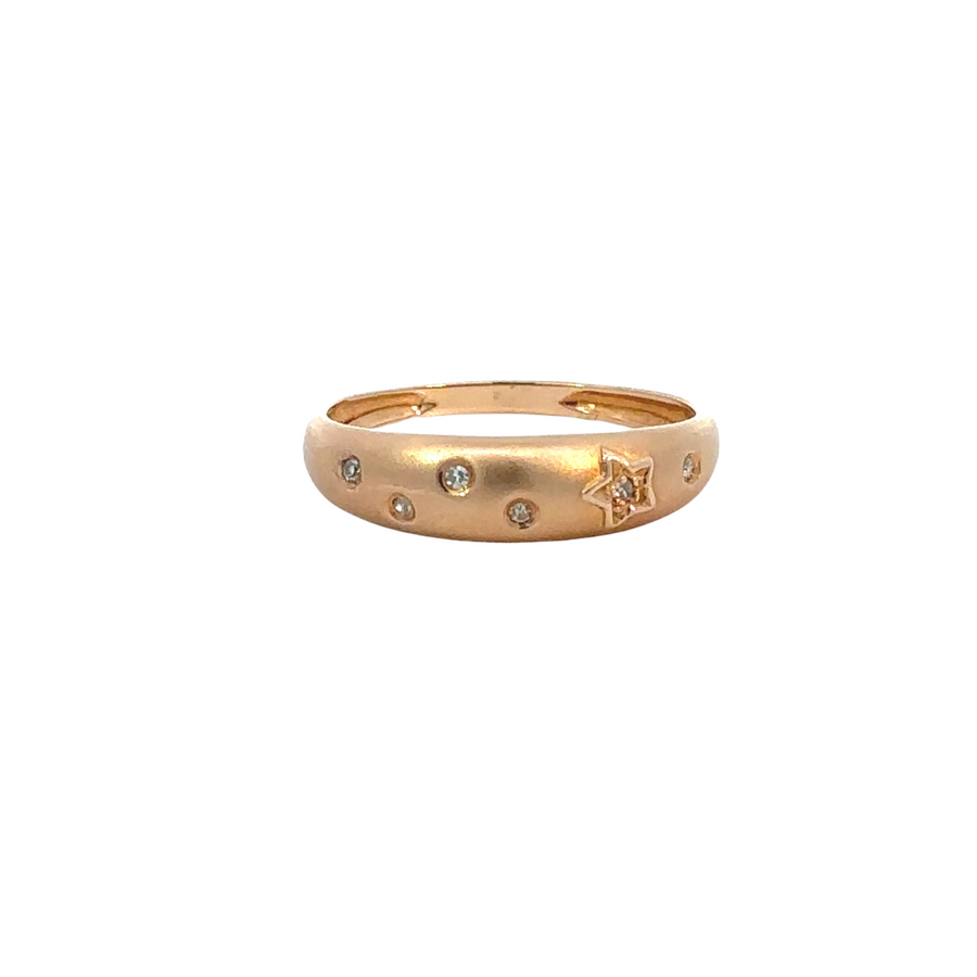 Trio of gold rings with diamonds for women