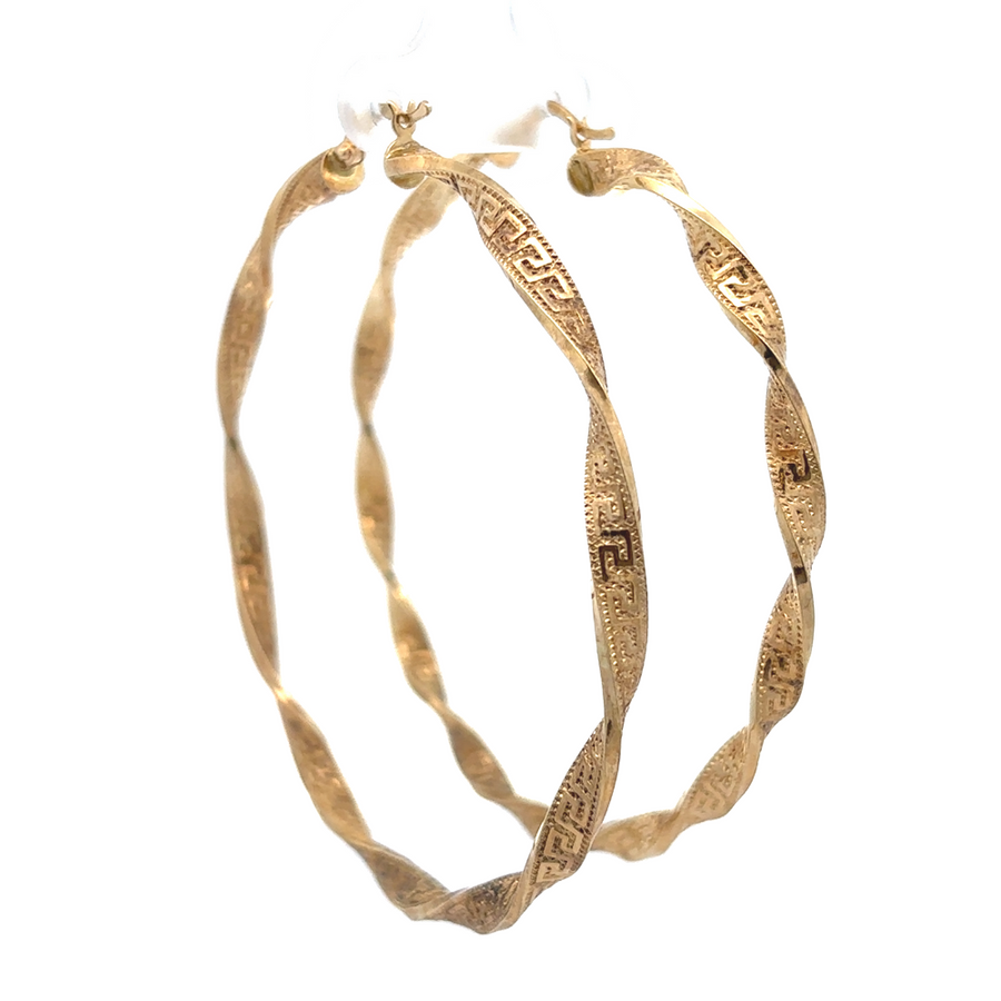 Timeless 14k gold argolla earrings with a striking 63mm size