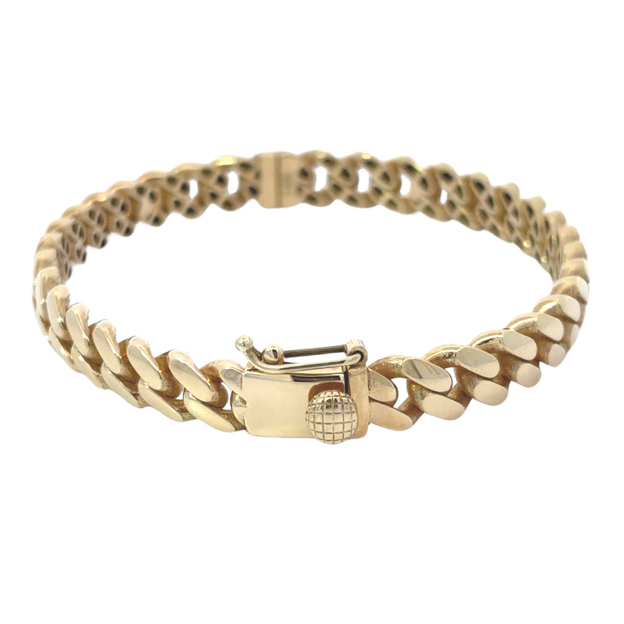 Timeless 14k gold bangle for women with a classic design