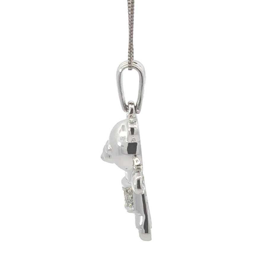 Unisex gold pendant featuring bear design with sparkling diamonds