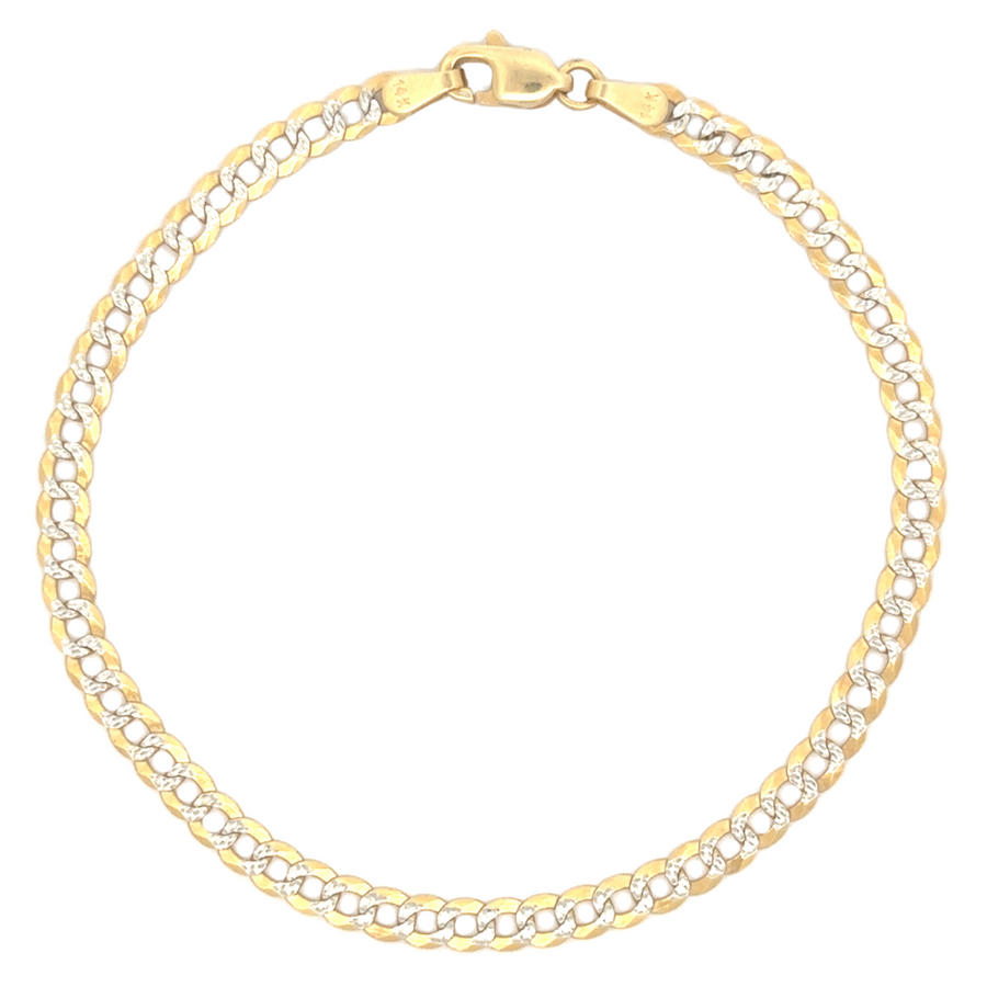 Close-up of 14k gold bracelet for men with a luxurious gold finish