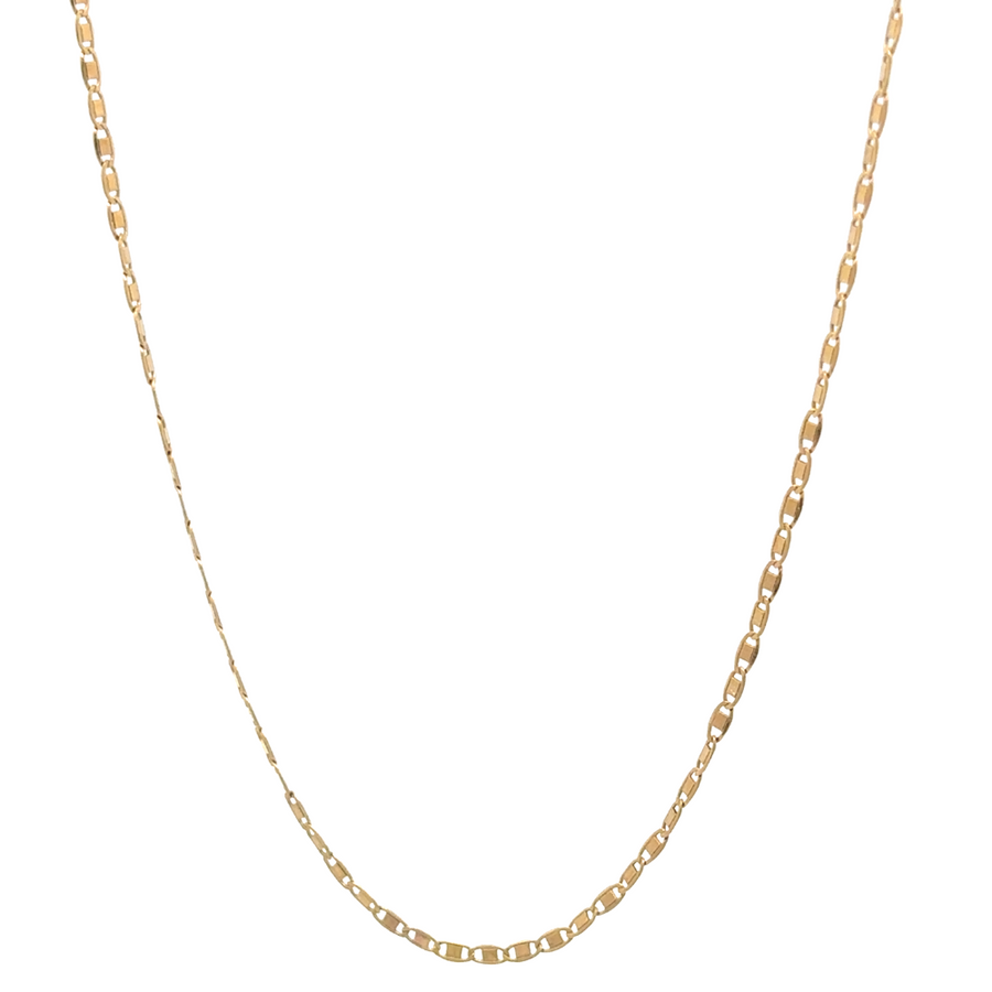 14k gold unisex chain 16.25 inches close-up view