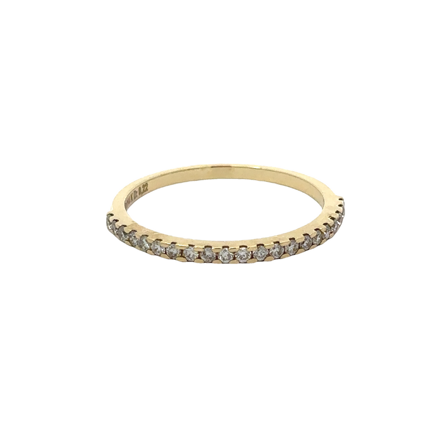 14k gold ring with 0.22 carat diamond center stone