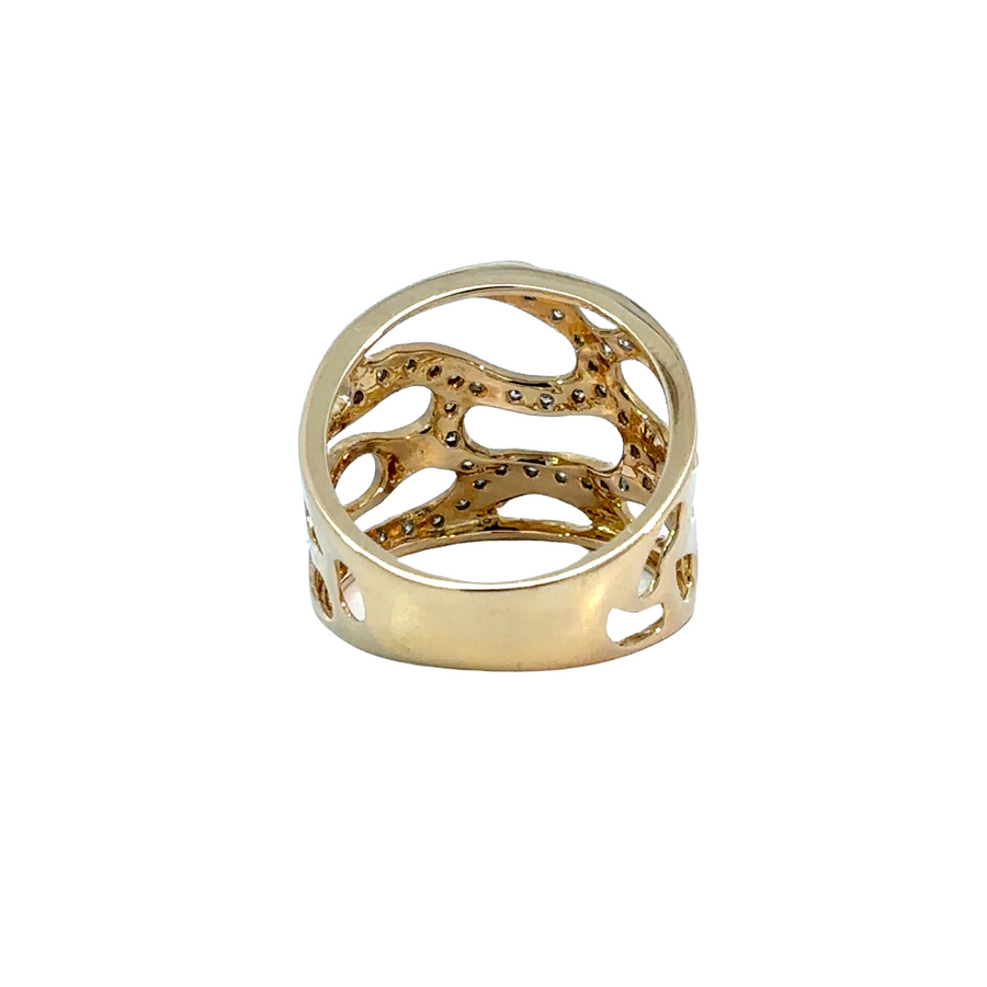 Women’s fine jewelry ring with unique diamond accents
