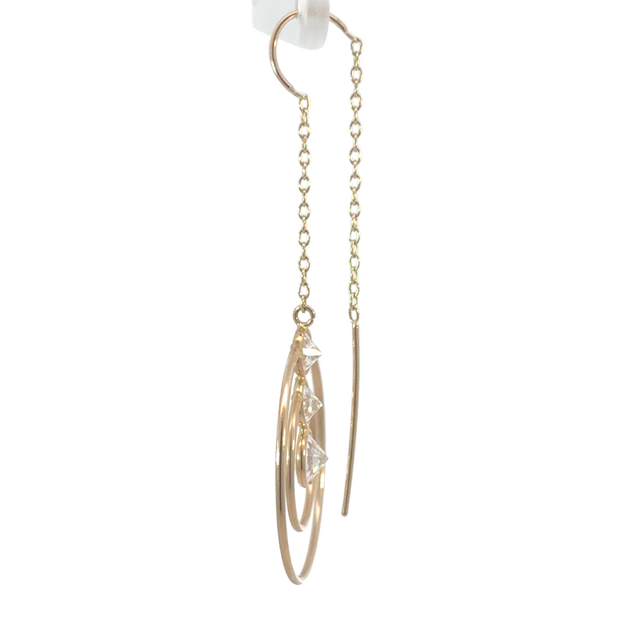 Modern women’s earrings with sparkling CZ in circular design