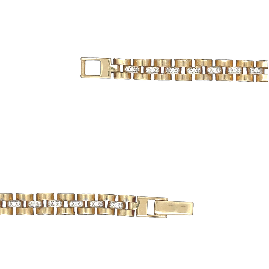 Elegant men’s 14k gold bracelet featuring cubic zirconia stones