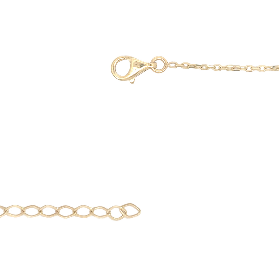 Model wearing 18 to 19-inch 14k gold necklace with minimalist outfit
