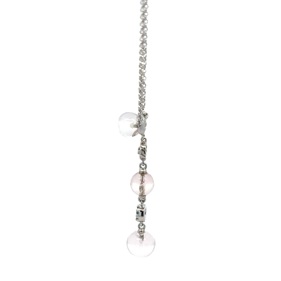 Women’s jewelry set featuring 14k gold necklace and earrings