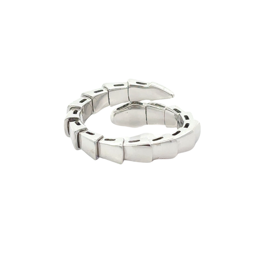 14k gold open ring cruzada with diamonds under soft lighting
