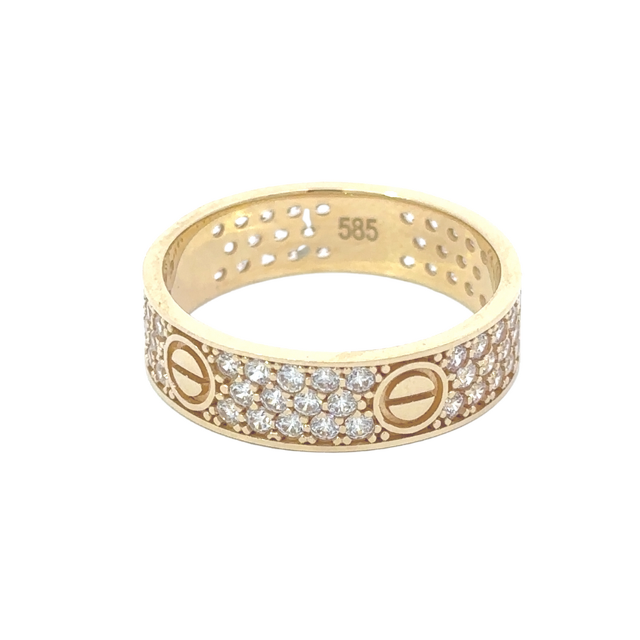 Elegant women’s gold ring featuring sparkling CZ accents