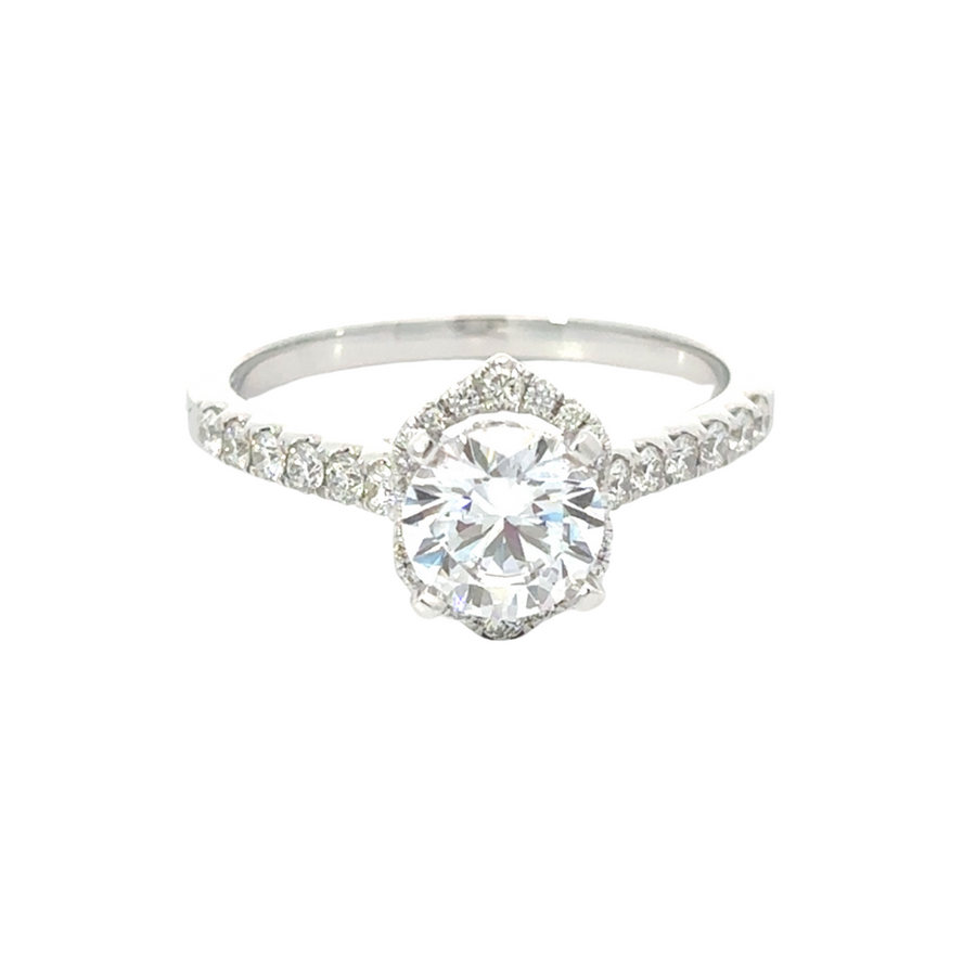 Elegant women’s 14k gold ring featuring sparkling diamonds and CZ stones