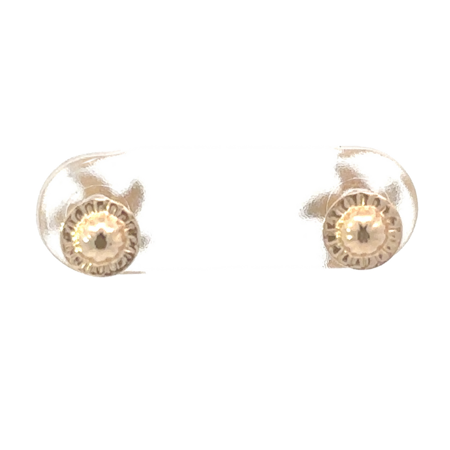 Elegant gift box with 14k gold star earrings inside