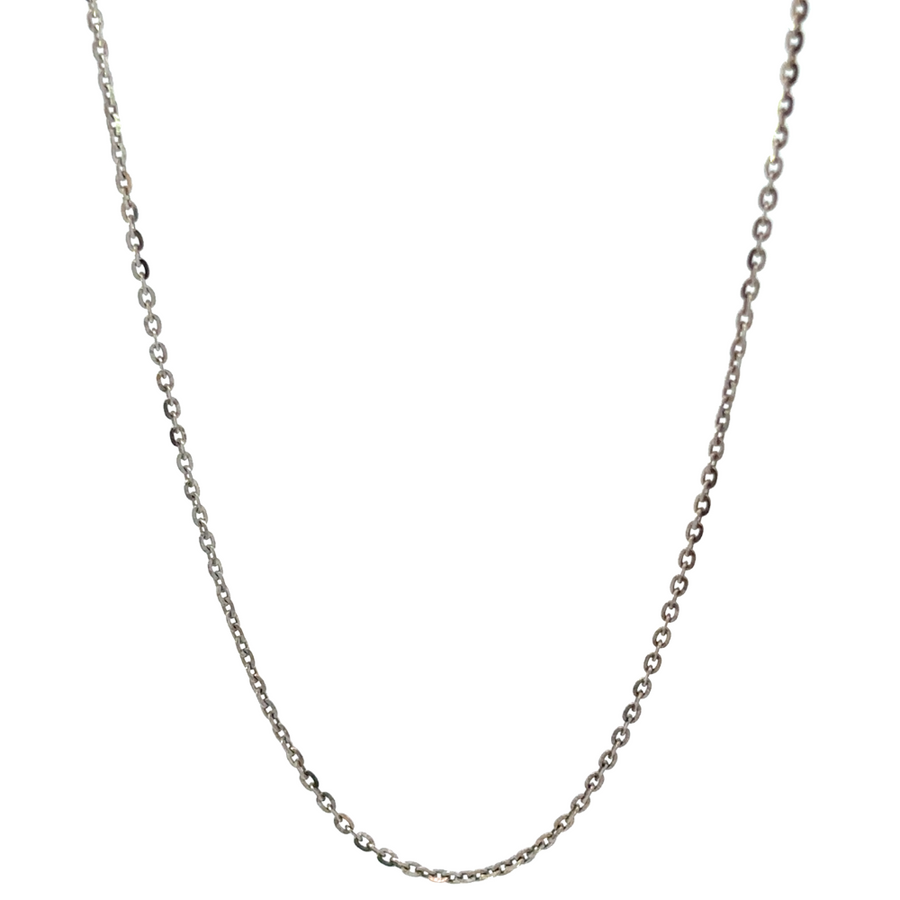 Model wearing 14k gold two-tone chain, showcasing its modern elegance