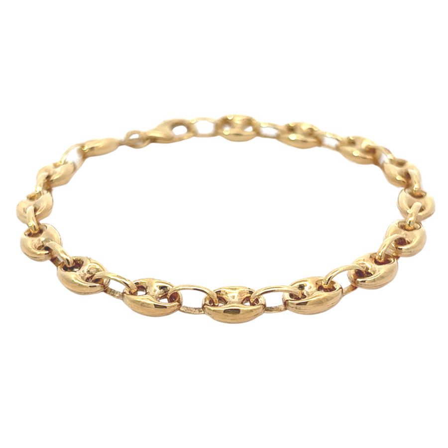 Flat-lay of 19 cm 14k gold unisex bracelet on a white background, highlighting its timeless style