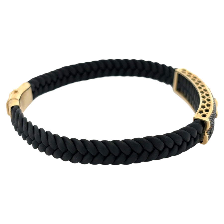 Men’s bracelet featuring durable black leather and gold clasp