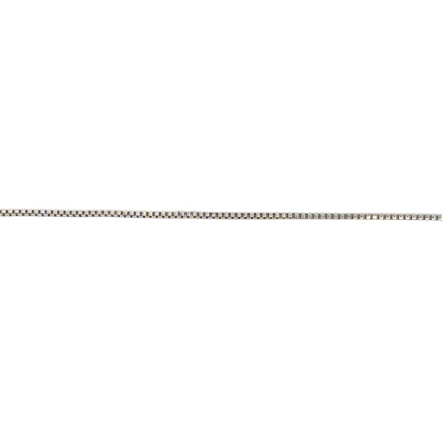 Side profile of unisex 14k white gold necklace, emphasizing durable clasp