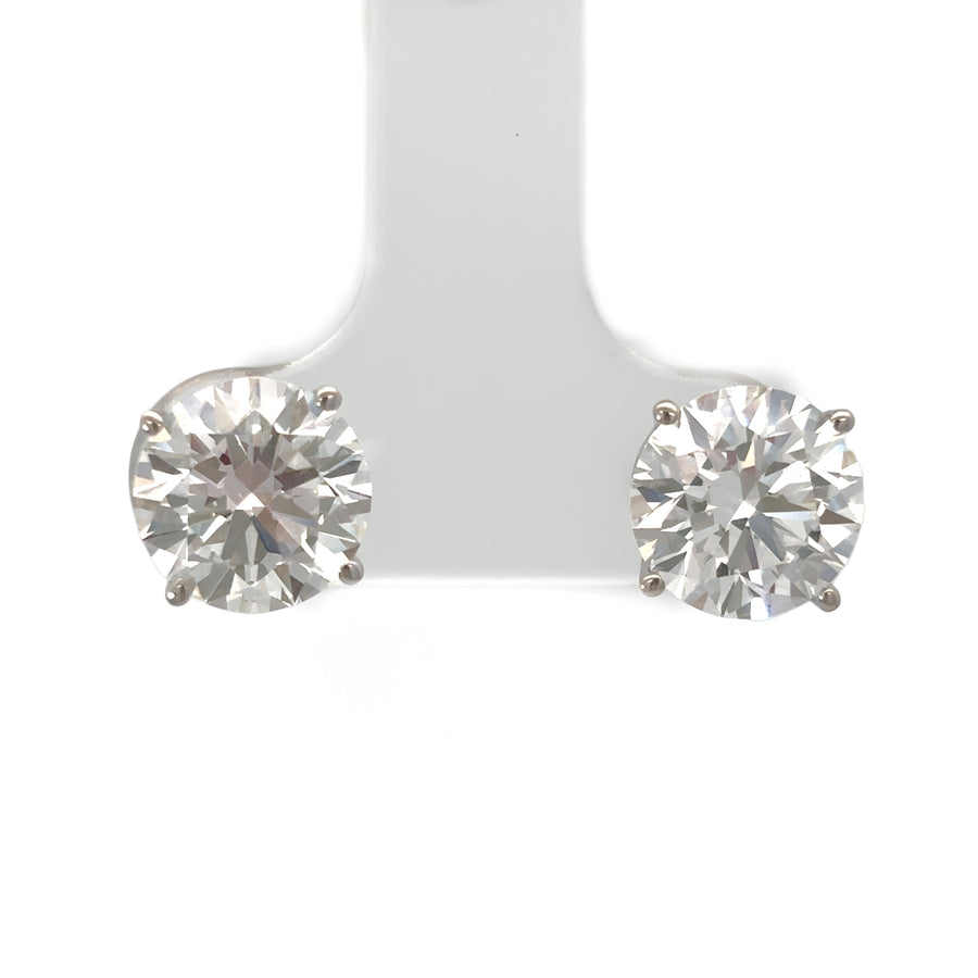 Pair of IGI-certified white gold diamond earrings for women