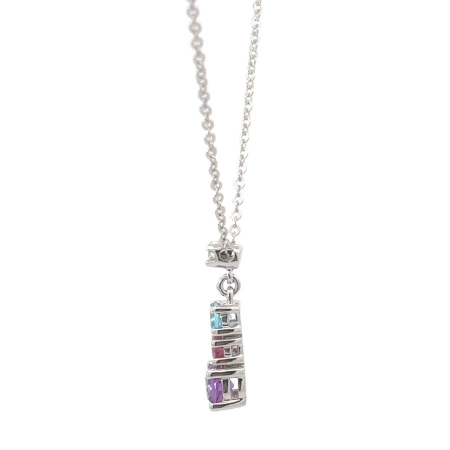 Elegant white gold necklace with triple stone detail