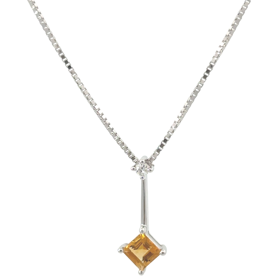 14k white gold necklace with diamond centerpiece – timeless elegance