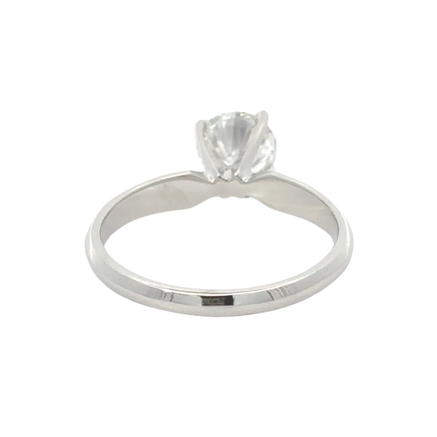 Timeless white gold ring with brilliant-cut 1.03 CT lab-grown diamond