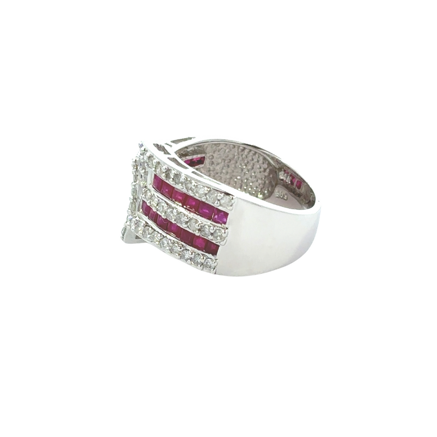 Elegant 14k white gold ring featuring ruby and diamonds