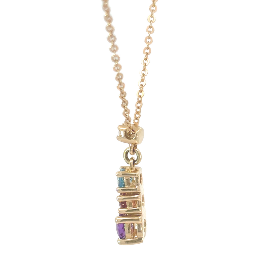Elegant women’s yellow gold necklace with trio stone detail