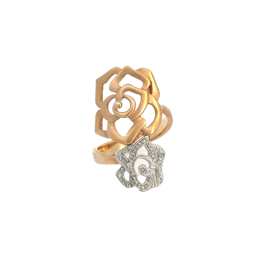 18K two-tone gold ring with dainty diamond accents for women