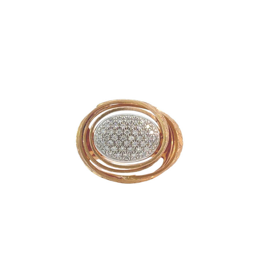 18K two-tone gold ring with 0.26 CT diamonds on white background