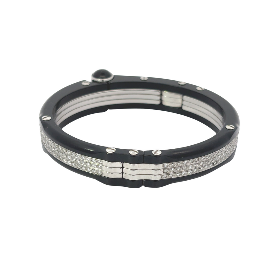 Diamond bracelet in luxury gift box with black velvet lining