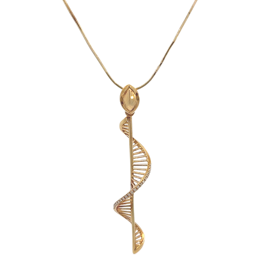 18k gold necklace with diamond pendant for women