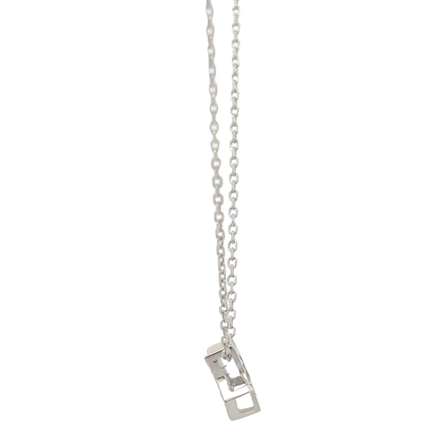 Small diamond star pendant necklace for women in 18k gold