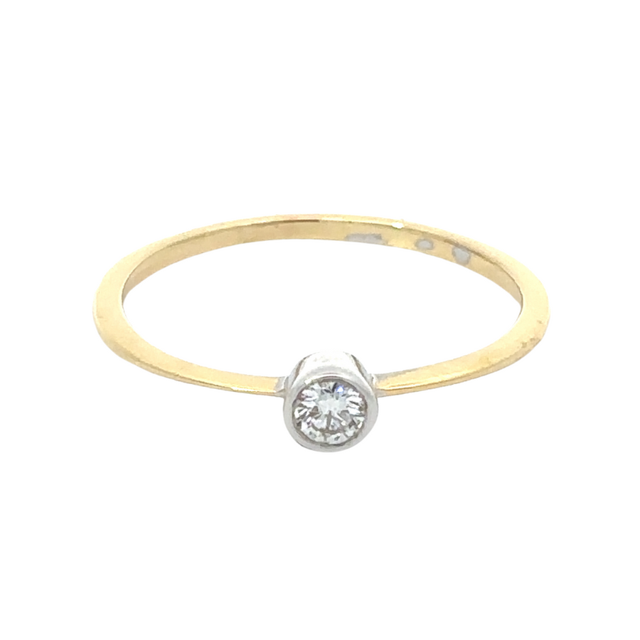 18k Gold Ring with Center Stone – Size 6.5