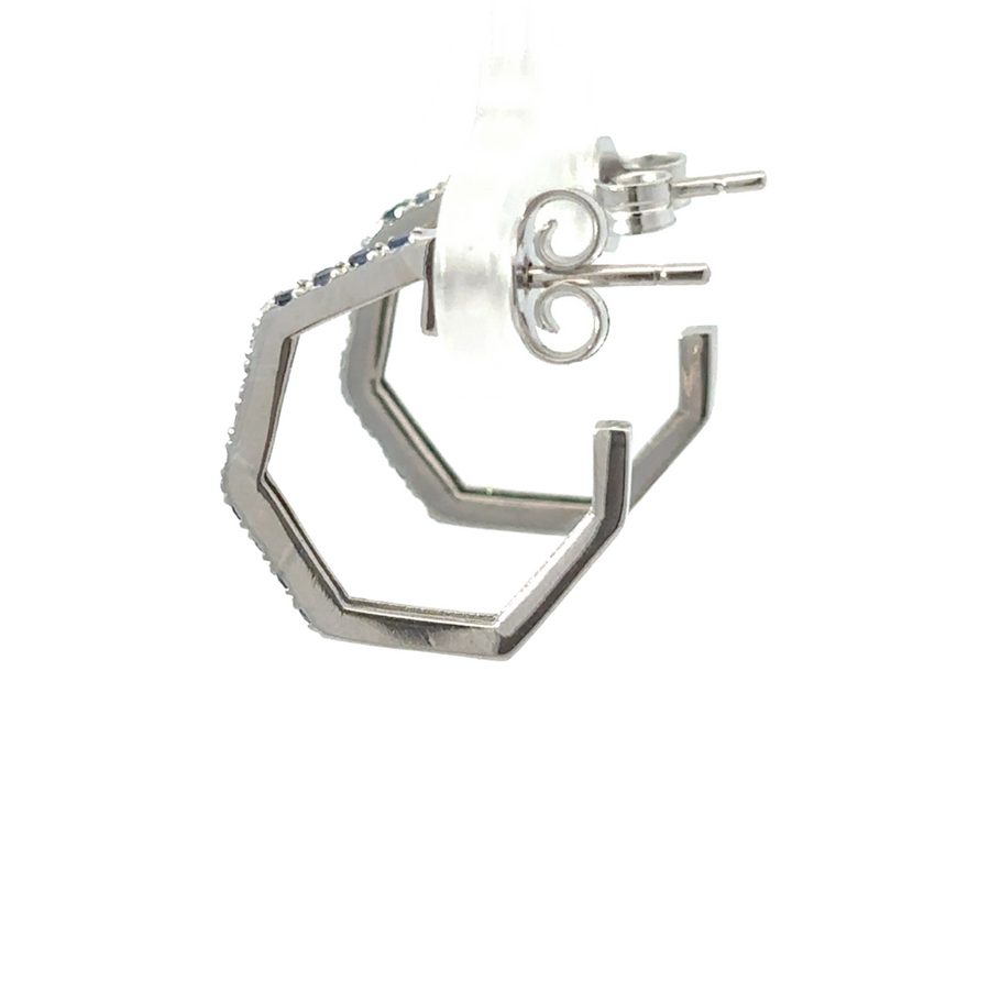 Elegant women's hoop earrings in 18k white gold