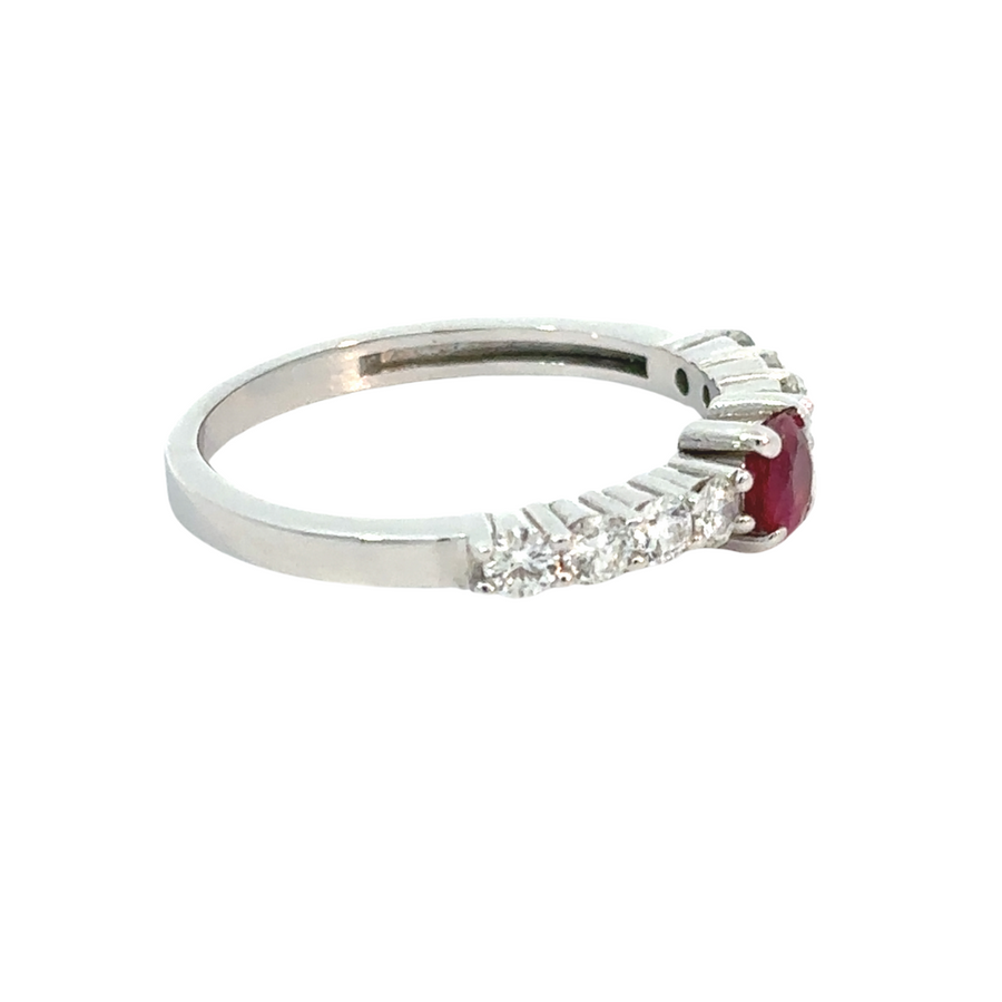 18k Gold Ring with Diamonds and Ruby – Size 6