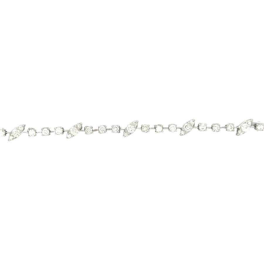 14k Gold Bracelet with Diamonds and Leaf Design – 19 cm