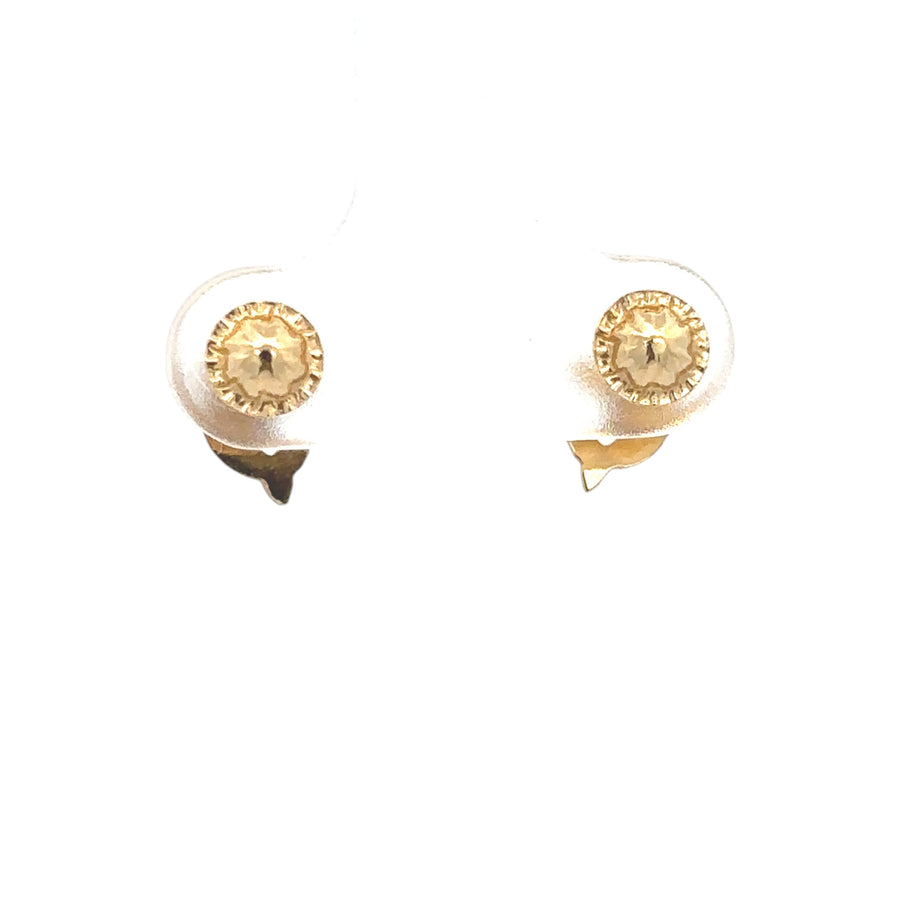 18k Gold Baby Earrings – Delicate and Safe for Little Ears