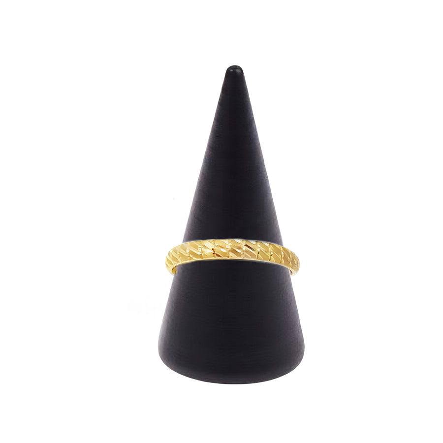 14k Yellow Gold Faceted Ring - Size 8