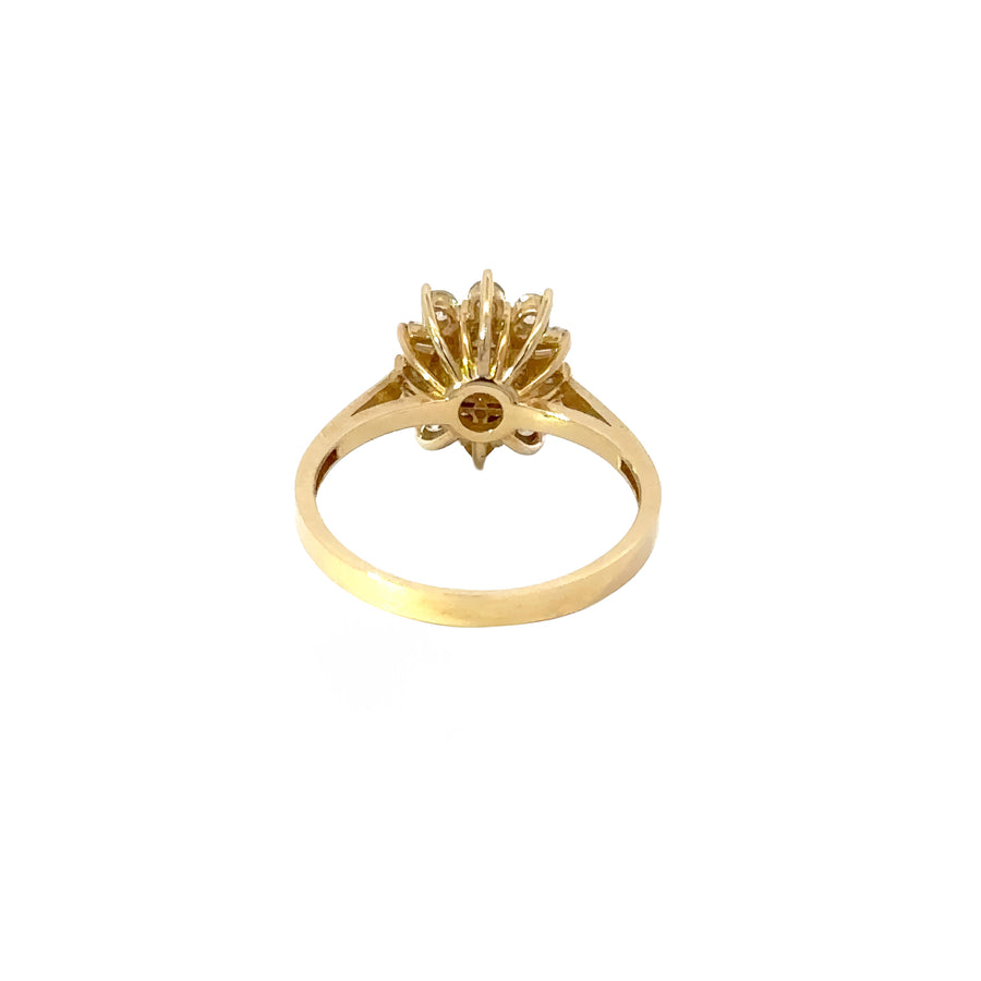 14k Gold Flower Ring with CZ Center - Size 6