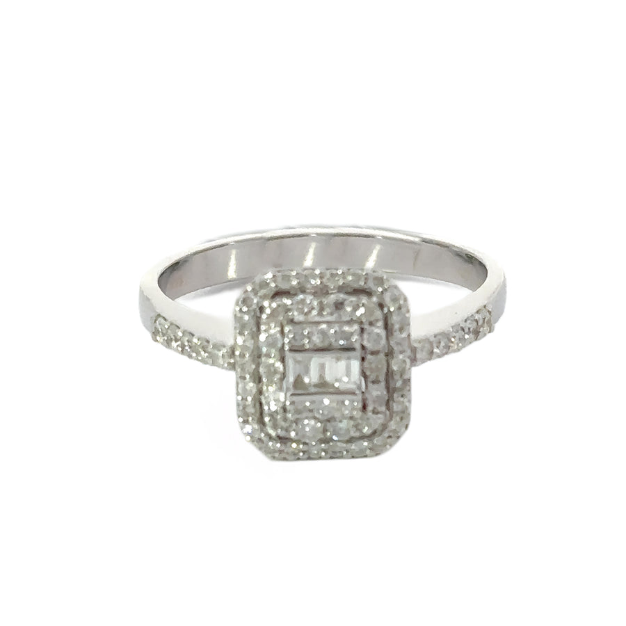 14k White Gold Ring with Diamonds for Women - Size 7