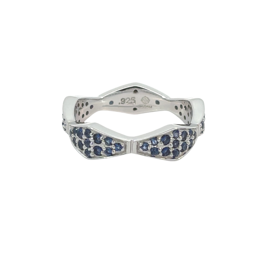 Silver ring with deep blue sapphire gemstone