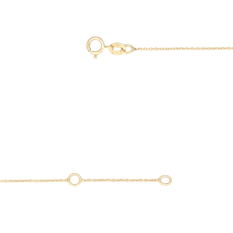 Simple gold chain with adjustable clasp