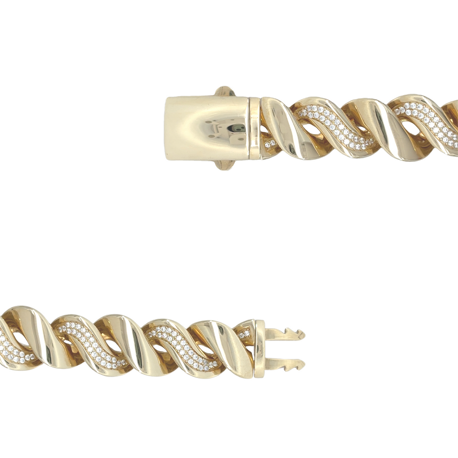 Timeless 14k gold bracelet for men, offering refined elegance and comfort