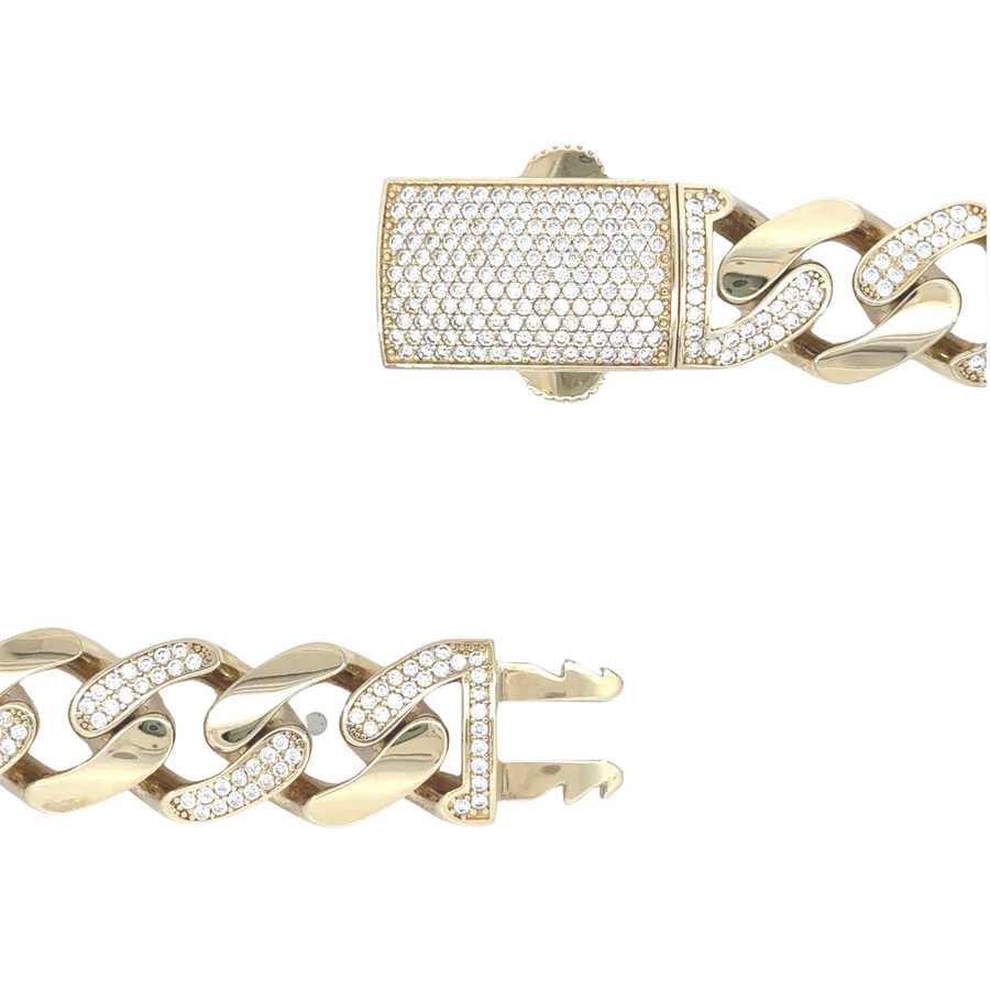 Elegant 14k gold bracelet for men, ideal for any occasion