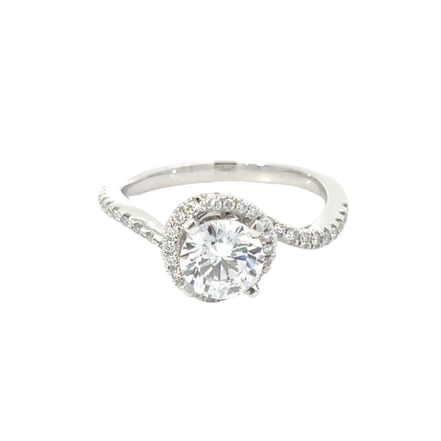 Elegant gold ring for women with cubic zirconia and diamonds