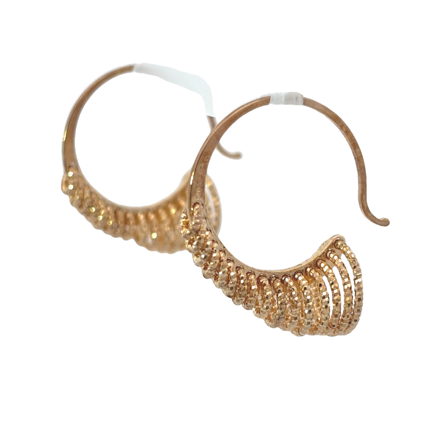 Elegant hoop earrings in S-shaped silver style