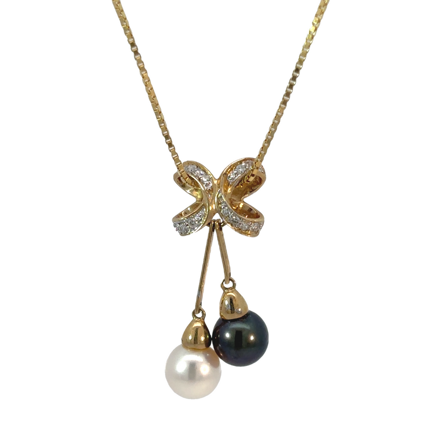 14k Gold Necklace with Diamond and Pearl – Elegant Women’s Jewelry