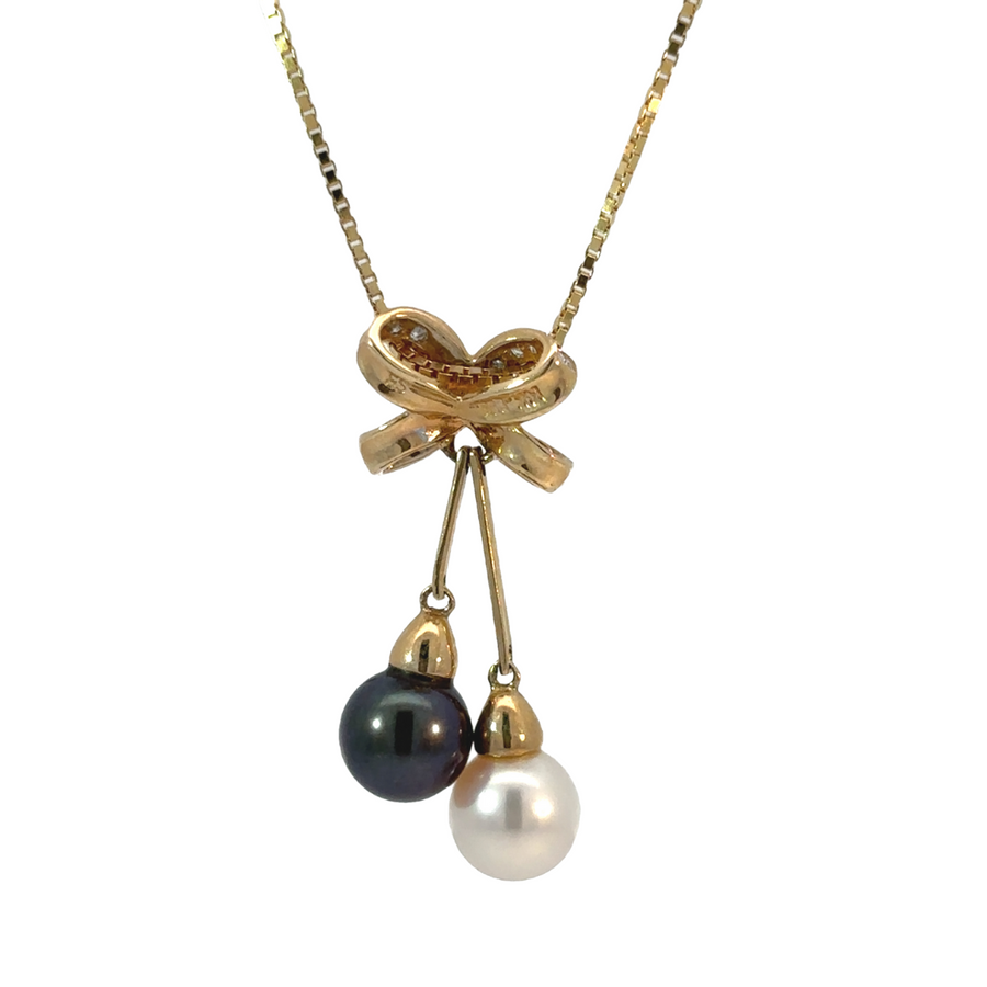 14k Gold Necklace with Diamond and Pearl – Elegant Women’s Jewelry