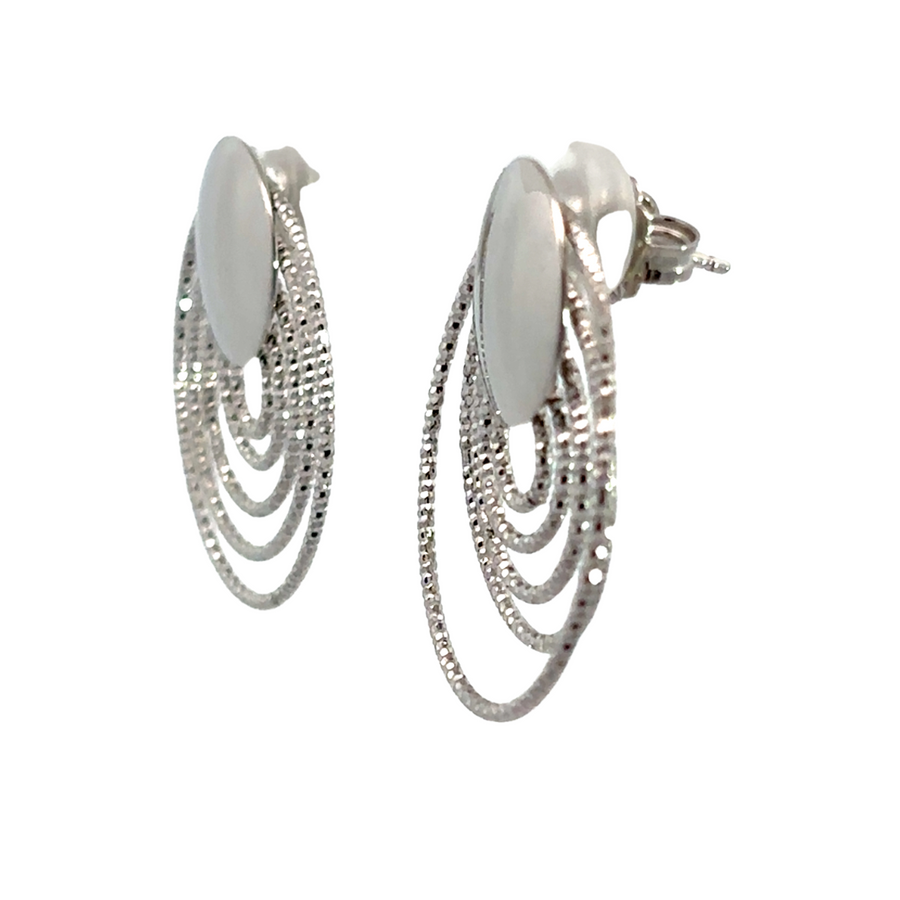 Classic Circle Stud Earrings in Silver