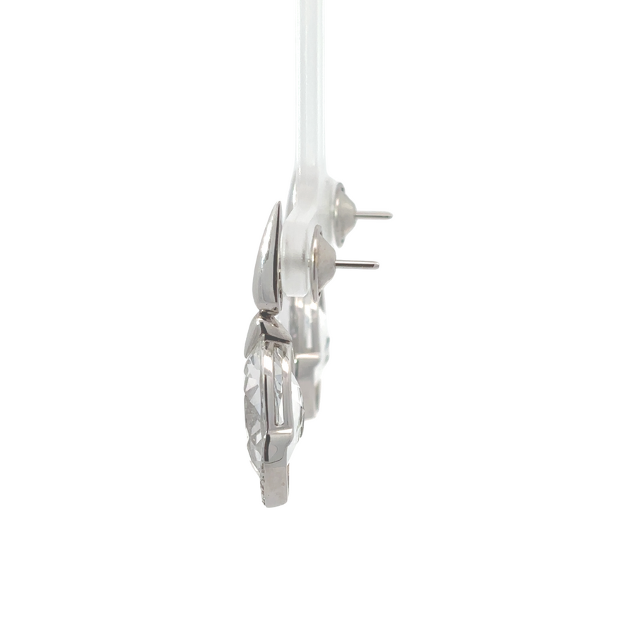 Elegant white gold quartz earrings with diamonds for women